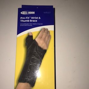 NIB Pro-Fit Wrist & Thumb Brace